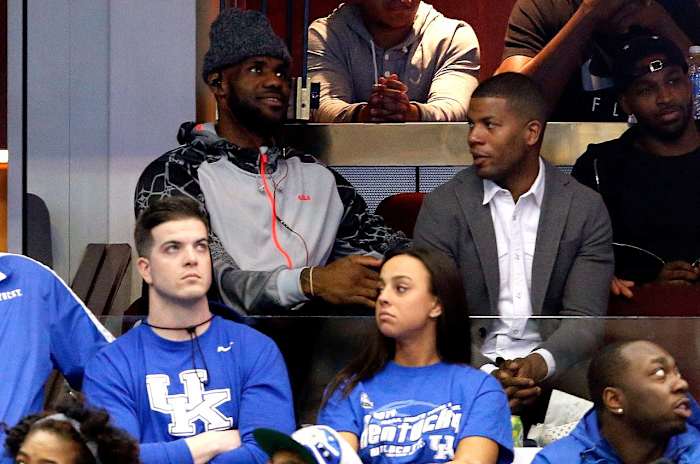 Lebron-James-Kentucky-Notre-Dame.jpg